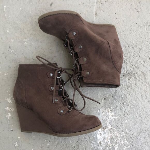 Madden Girl wedge booties - Picture 1 of 7